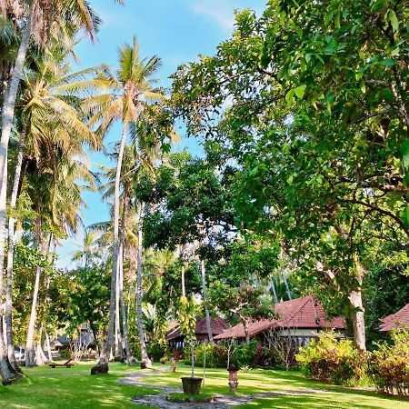 Gaia-Oasis Beach Resort Tejakula Ngoại thất bức ảnh